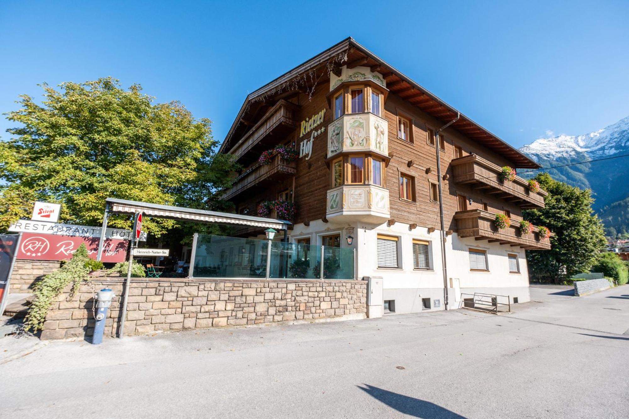 Hotel Rietzer Hof エクステリア 写真