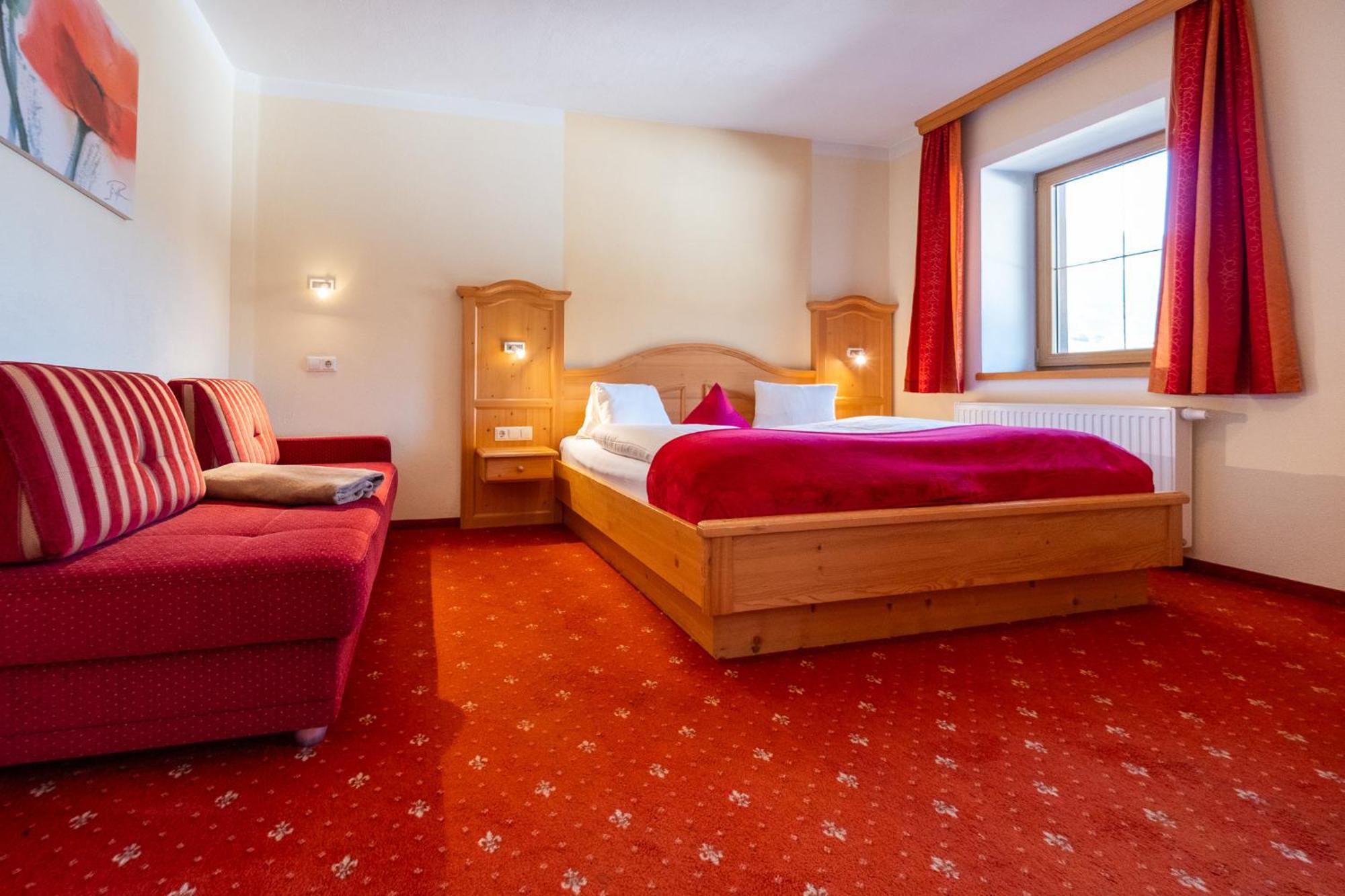 Hotel Rietzer Hof エクステリア 写真