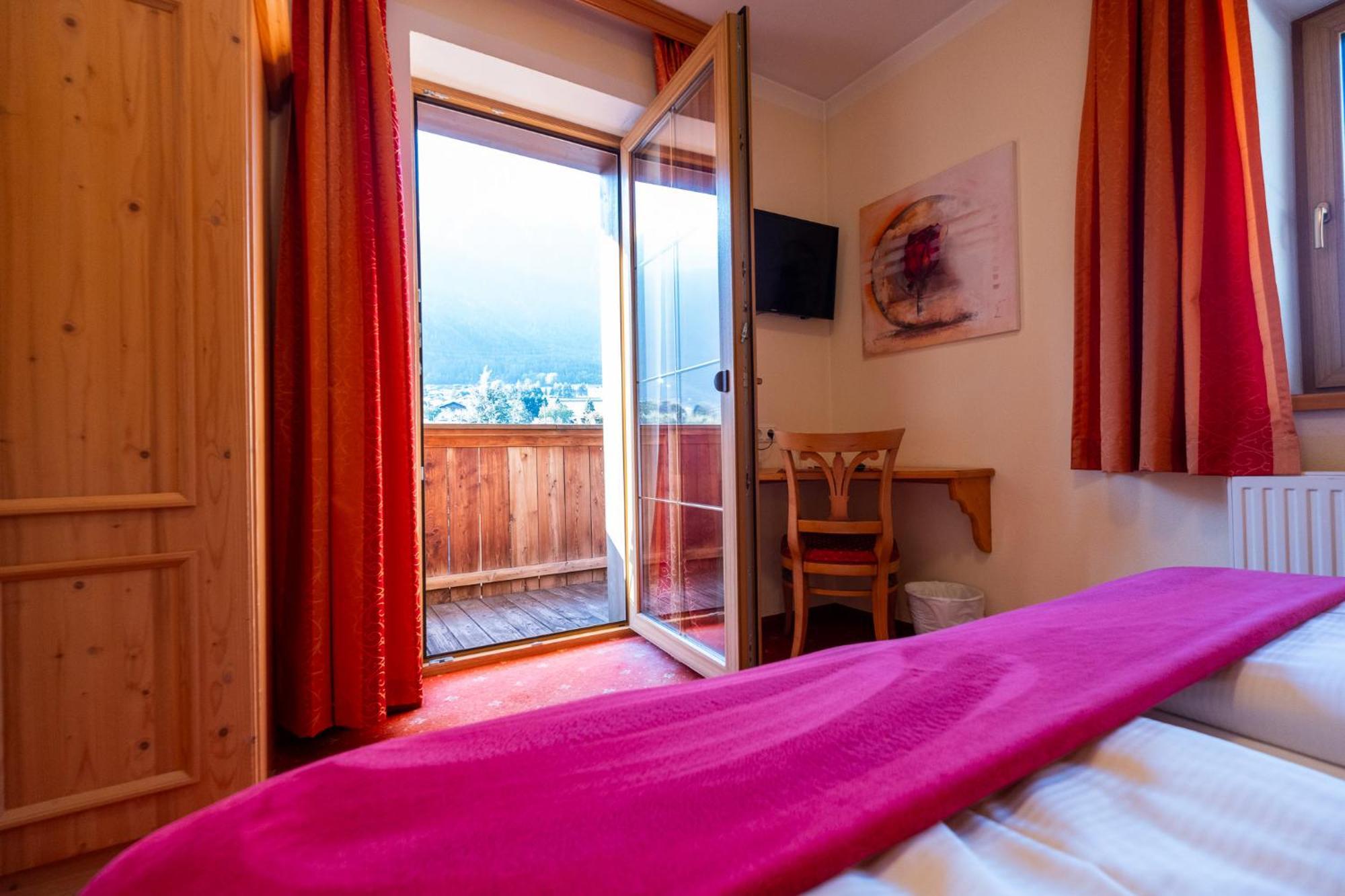 Hotel Rietzer Hof エクステリア 写真